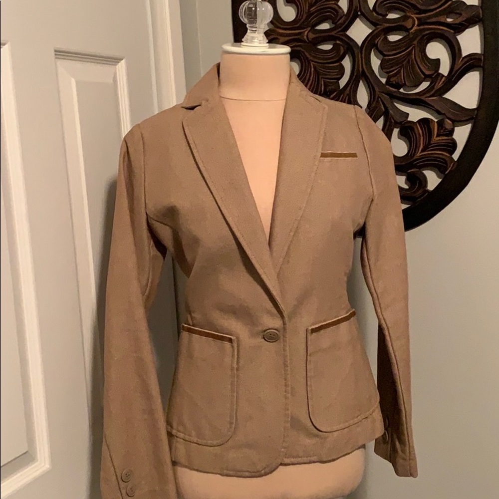 GAP tan blazer XS